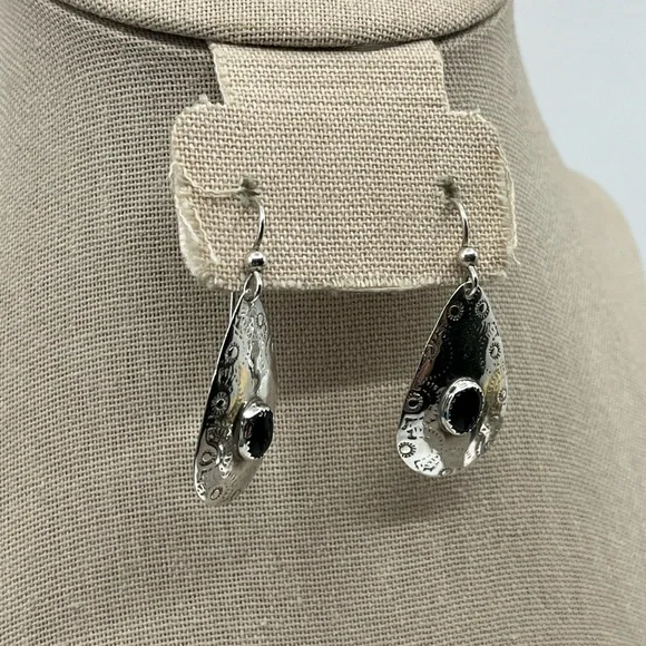 90's Vintage Sterling Silver Teardrop Dangle Earrings with Black Onyx Stone - Picture 11 of 15